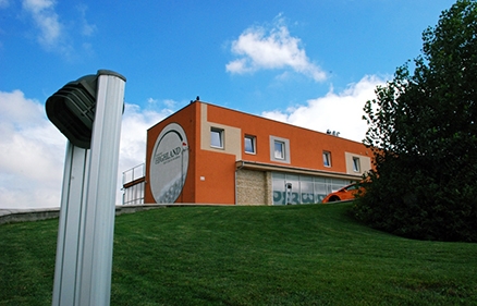 Highland/2079_highland_18_1456313276.jpg