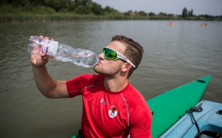 Nyolcévesen lebénult, tíz évvel később az aranyért evez Tokióban