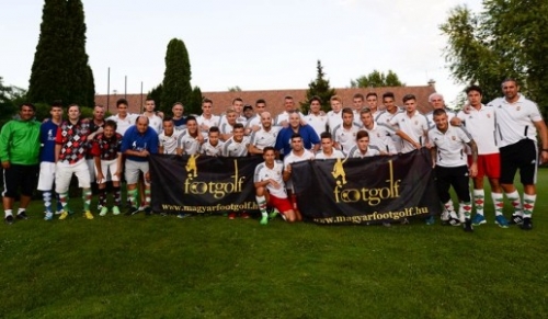 Footgolfozás dobta fel a válogatott hangulatát